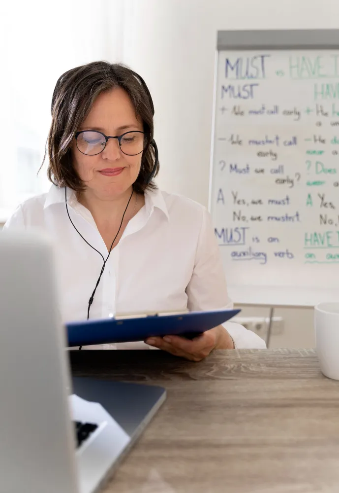 Aprende en clases virtuales con profesores en tiempo real